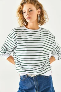 Olalook Women's White Emerald Green Basic Soft Textured Loose Sweatshirt - Image 7