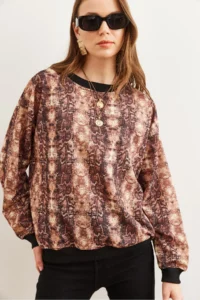 Olalook Women's Snake Brown Basic Soft Textured Loose Sweatshirt - Image 3