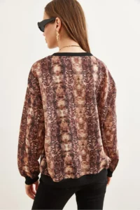 Olalook Women's Snake Brown Basic Soft Textured Loose Sweatshirt - Image 6