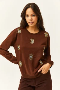 Olalook Women's Bitter Brown Eye Embroidered Seasonal Sweatshirt - Image 3