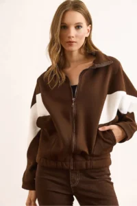 Olalook Women's Bitter Brown Zippered Rose Gold Oversize Blocked Sweatshirt