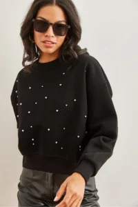 Olalook Women's Black Pearl Detailed Rose Crop Thick Sweatshirt - Image 3