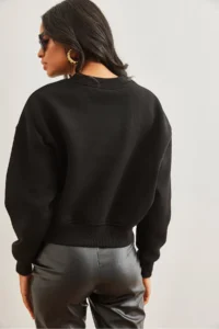 Olalook Women's Black Pearl Detailed Rose Crop Thick Sweatshirt - Image 6