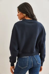 Olalook Women's Navy Blue Pearl Detailed Rose Crop Thick Sweatshirt - Image 4