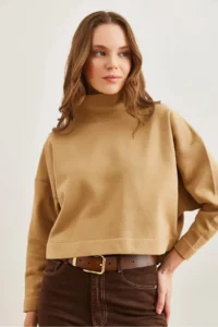 Olalook Women's Beige Stand-Up Collar Bat Crop Sweatshirt - Image 4