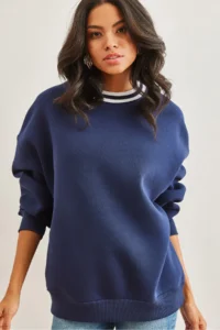 Olalook Women's Navy Blue Collar Detailed Thick Sweatshirt - Image 2