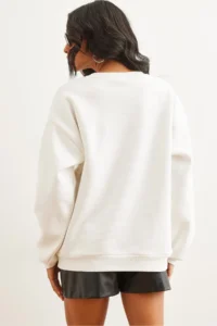 Olalook Women's White Leopard Appliqued Ribbed Oversize Sweatshirt - Image 8