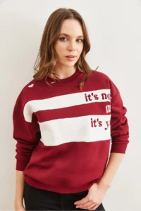 Olalook Women's Burgundy Shoulder Heart Embroidered Rose Gold Sweatshirt - Image 4