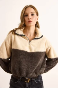 Olalook Women's Anthracite Ecru Zippered Color Block Plush Sweatshirt - Image 5