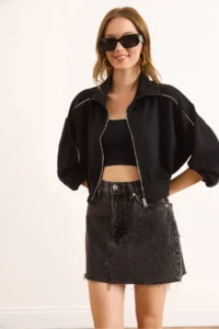 Olalook Women's Black Modal Piping Detailed Flowy Zipper Sweatshirt - Image 3