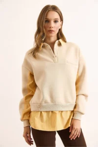 Olalook Women's Beige Shirt Collar Garnished Thick Sweatshirt - Image 3