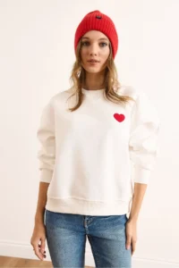 Olalook Women's White Collar Detailed Heart Embroidered Rose Gold Sweatshirt - Image 4