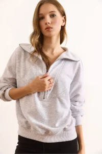 Olalook Women's Gray Melange Stitching Detailed Zippered Thick Sweatshirt without Raising