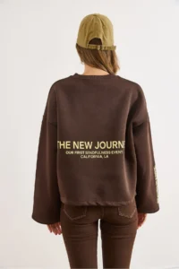 Olalook Women's Bitter Brown Wide Sleeve Detailed Raised Oversize Sweatshirt - Image 5