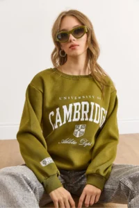Olalook Women's Oil Green Cambridge Printed Thick Sweatshirt - Image 6