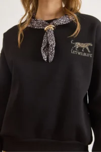 Olalook Women's Black Scarf Detailed Rose Gold Sweatshirt - Image 5
