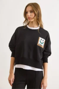 Olalook Women's Black Patch Smiling Face Detailed Bat Sweatshirt - Image 4