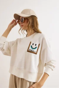 Olalook Women's White Patch Smiley Face Detailed Bat Sweatshirt - Image 6
