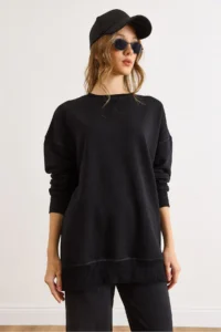 Olalook Women's Black Crew Neck Thick Sweatshirt - Image 2