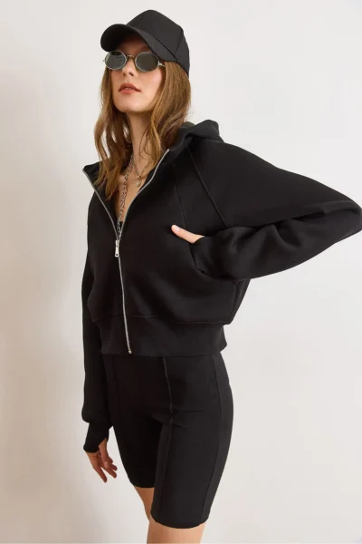 SWT-19000767-BLACK_1