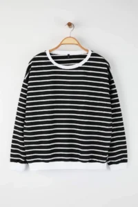 Trendyol Curve Black-WHITE Striped Regular Fit Crew Neck Plus Size Sweatshirt - Image 5