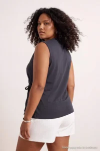 Trendyol Curve More Sustaniable Anthracite Fitted Double breasted Premium Knitting Plus Size Blouse - Image 5