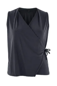 Trendyol Curve More Sustaniable Anthracite Fitted Double breasted Premium Knitting Plus Size Blouse - Image 7
