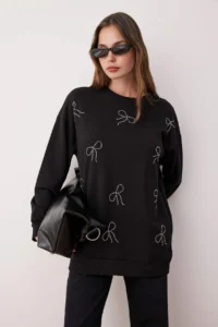 Trendyol Modest Black Stone Fiyonk Detailed 3 Yarn Ekstra Wide Oversized Knitting Sweatshirt - Image 2