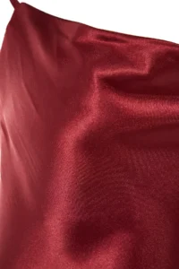 TRENDYOLMİLLA Burgundy Off-Shoulder Neck Back Detailed Rope Sleeveless Satin Weaving Nightgown - Image 9