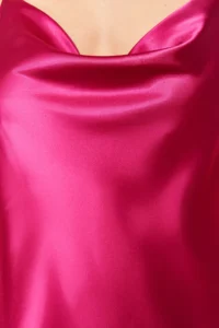 TRENDYOLMİLLA Fuchsia Off-Shoulder Neck Back Detailed Satin Weaving Nightgown - Image 6