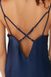 TRENDYOLMİLLA NAVY BLUE Off-Shoulder Neck Back Detailed Rope Sleeveless Satin Weaving Nightgown - Image 7