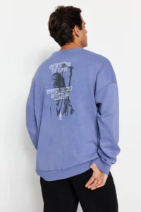 MAN Lilac Unisex Oversized/Wide Cut 100% Cotton Antique/Faded Effect Mystic Sweatshirt - Image 3