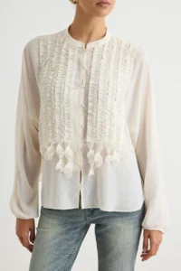 TRENDYOLMİLLA Ecru Frilly Sewing Detailed Yoryo Siphon Bohemian Shirt - Image 3
