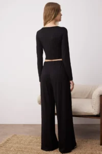 TRENDYOLMİLLA Black Viscose Knitting Pajama Set - Image 4