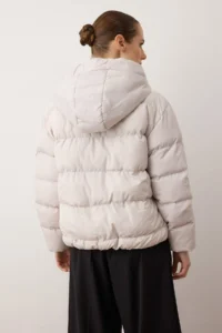 TRENDYOLMİLLA Gray Hooded Rugular Pattern Water Repellent Puffer Jacket Coat - Image 4