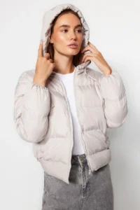 TRENDYOLMİLLA Gray Hooded Rugular Pattern Water Repellent Puffer Jacket Coat - Image 5