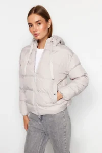 TRENDYOLMİLLA Gray Hooded Rugular Pattern Water Repellent Puffer Jacket Coat - Image 6