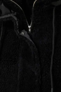 TRENDYOLMİLLA Black Oversized Pattern Zippered Plush Jacket Coat - Image 7