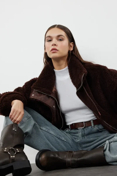 TWOAW21MO0132-BROWN_1