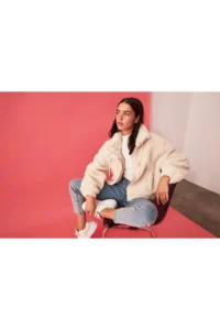 TRENDYOLMİLLA Stone Oversized Pattern Zippered Plush Jacket Coat - Image 7