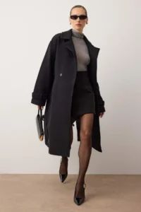 TRENDYOLMİLLA Black Oversized Wide Cut Arched LONG Woolly Bowl Overcoat - Image 12