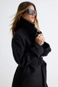 TRENDYOLMİLLA Black Oversized Wide Cut Arched LONG Woolly Bowl Overcoat - Image 3