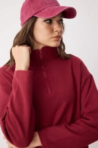 TRENDYOLMİLLA Burgundy Thessaloniki/Knitwear look Zippered Collar Regular/Normal Pattern Knitting Sweatshirt - Image 8