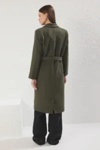 TRENDYOLMİLLA Khaki Fitted Belted Gold buttoned LONG Woolly Bowl Overcoat - Image 4