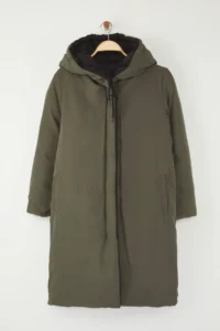 TRENDYOLMİLLA Black-Khaki Double Sided Hooded Water Repellent LONG Puffer Jacket Coat - Image 12