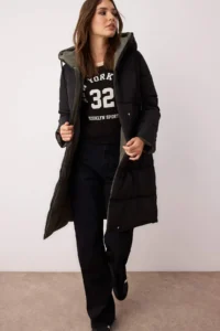 TRENDYOLMİLLA Black-Khaki Double Sided Hooded Water Repellent LONG Puffer Jacket Coat - Image 3