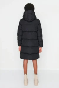 TRENDYOLMİLLA Black-Beige Double Sided Regular Pattern Hooded Water Repellent LONG Puffer Jacket Coat - Image 12
