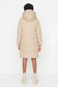 TRENDYOLMİLLA Black-Beige Double Sided Regular Pattern Hooded Water Repellent LONG Puffer Jacket Coat - Image 13