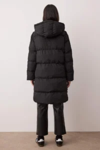 TRENDYOLMİLLA Black-Beige Double Sided Regular Pattern Hooded Water Repellent LONG Puffer Jacket Coat - Image 6