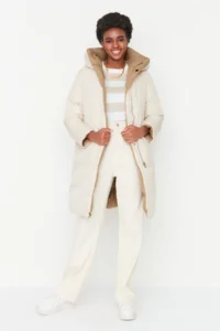 TRENDYOLMİLLA Brown-Ecru Double Sided Hooded Water Repellent LONG Puffer Jacket Coat - Image 3
